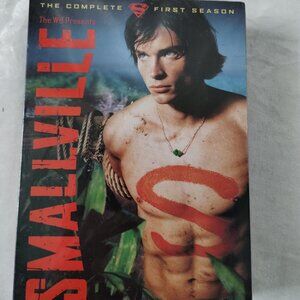 4/20 Smallville: Season 1 DVD Collection
